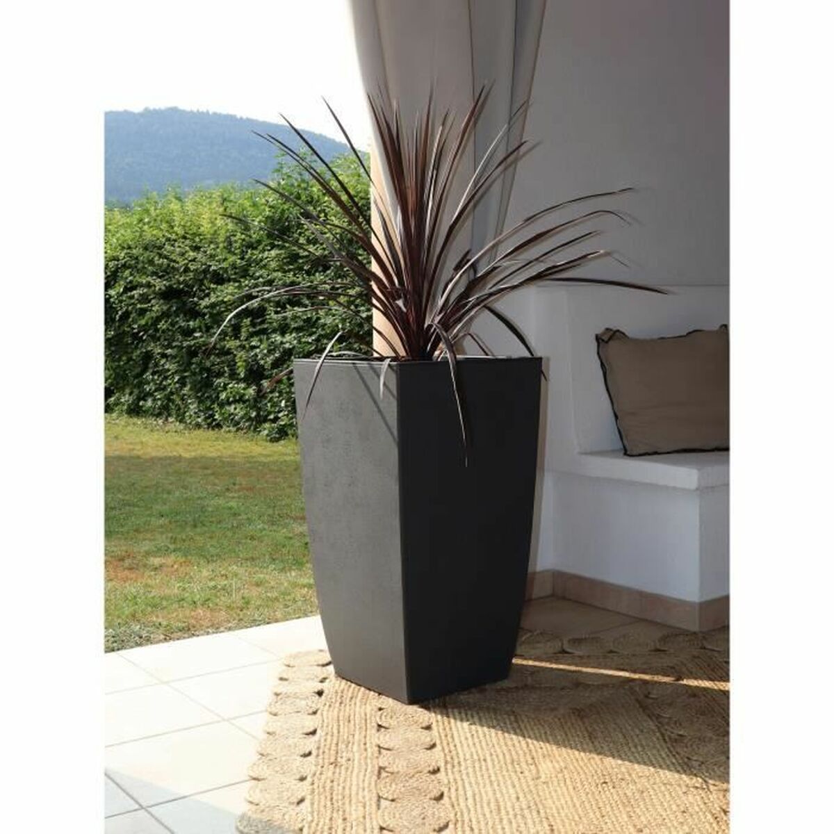 Plant pot EDA-5