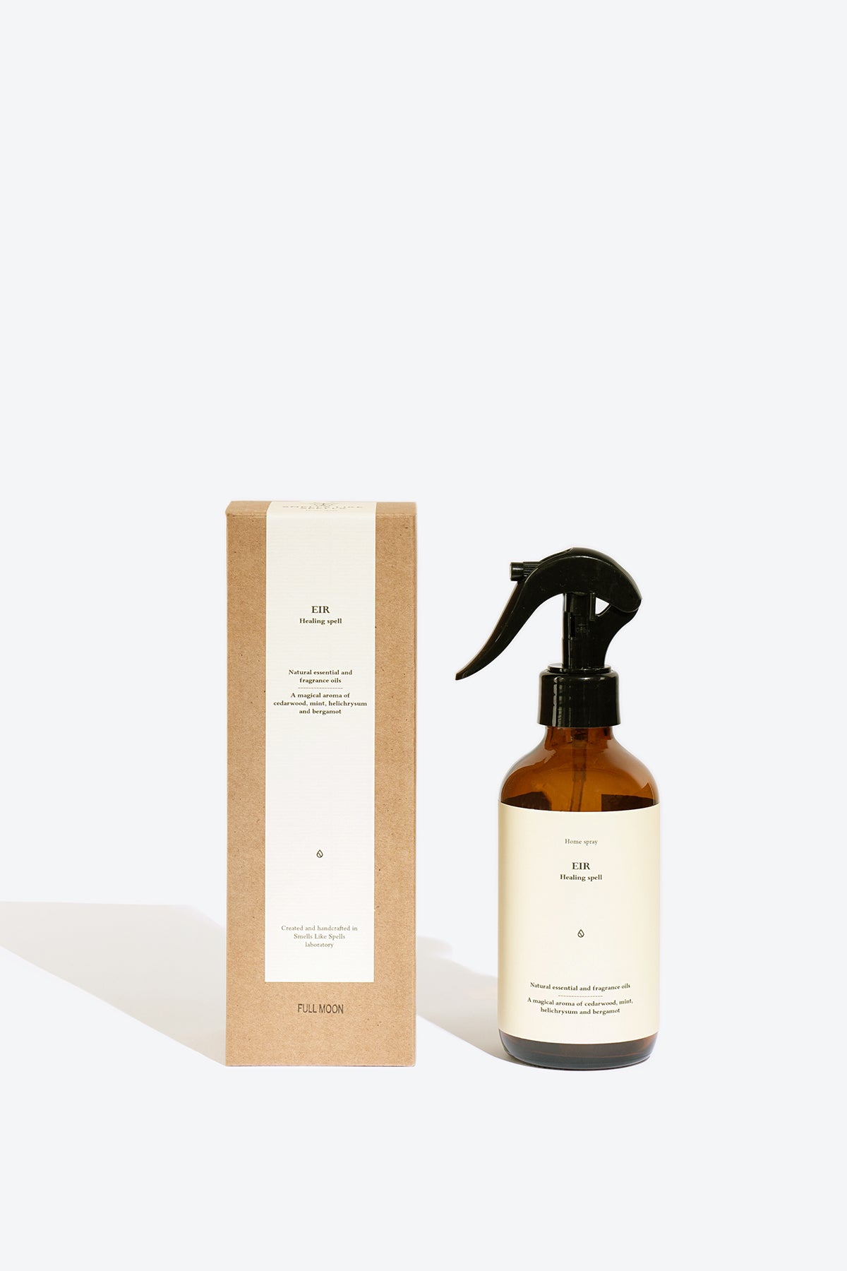 Perfumed home spray EIR Smells Like Spells