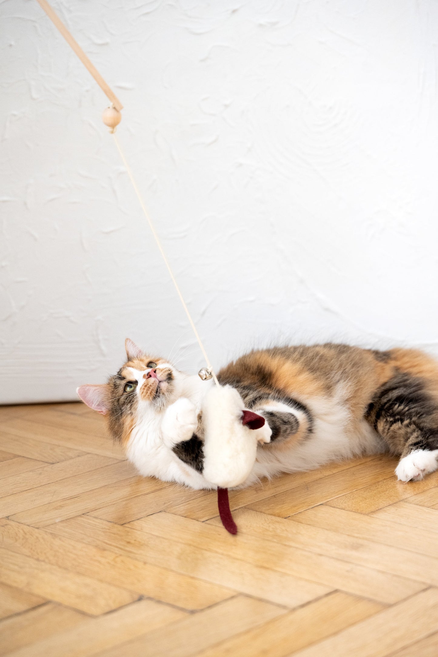 Natural Woolen Cat Toy: Mouse-2