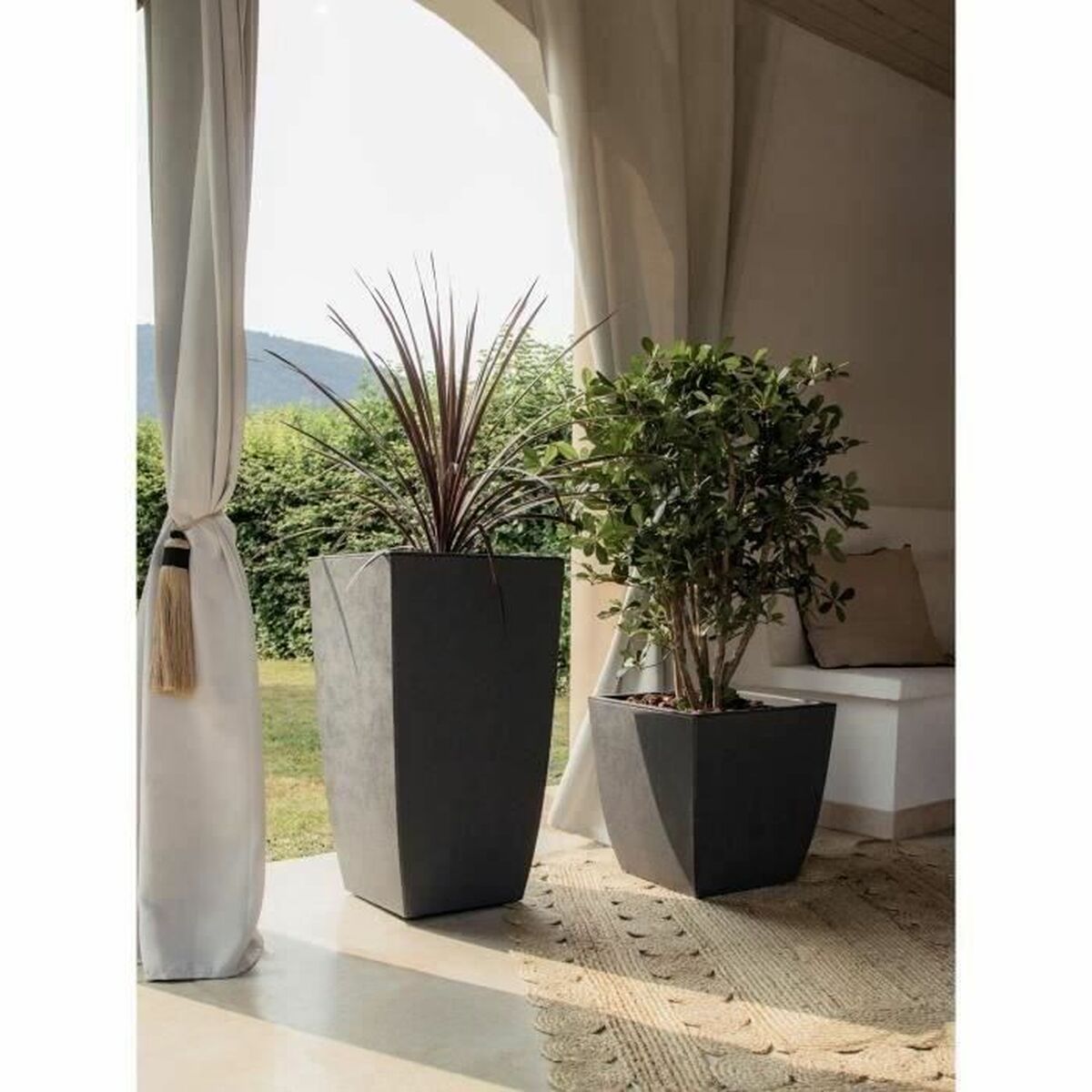 Plant pot EDA-3