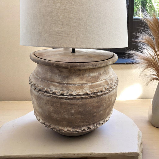 Gaze no.737 - Terracotta table lamp-0