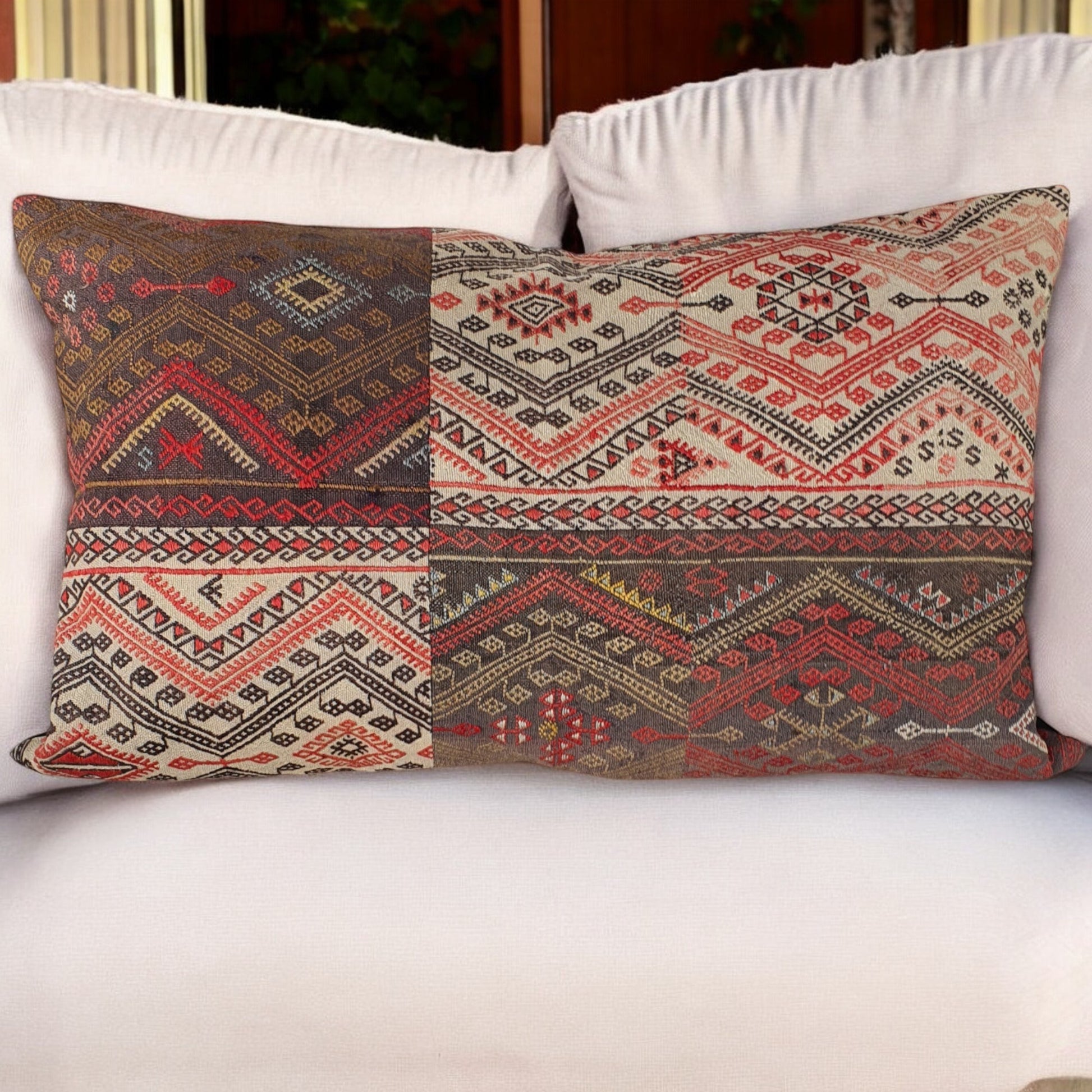 Embroidery Cushion n94-9