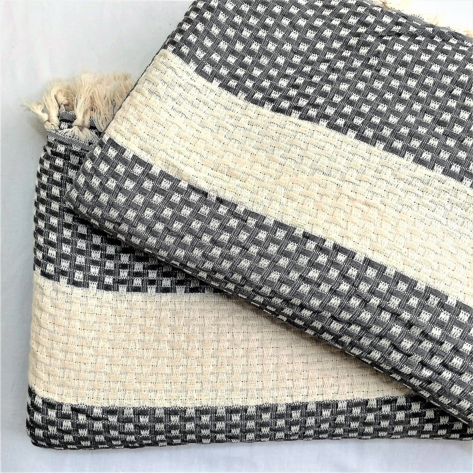 Handwoven blanket "Istanbul"-4